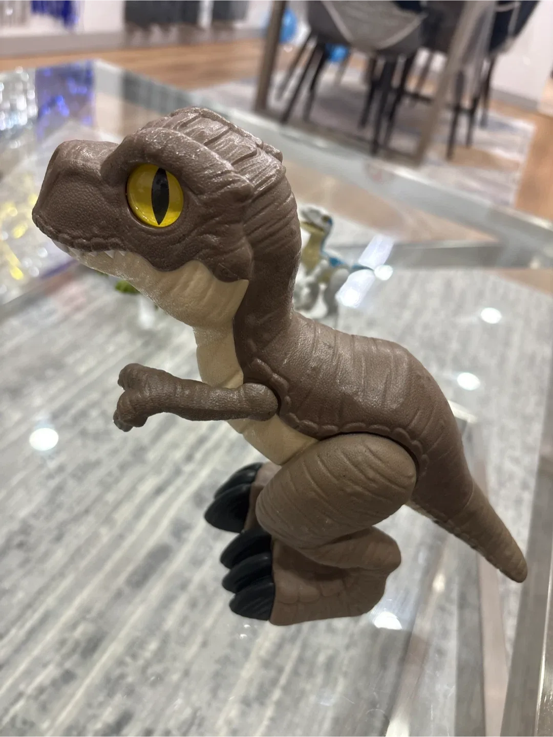 Jurassic World Dinosaur Figures image indicator(2)