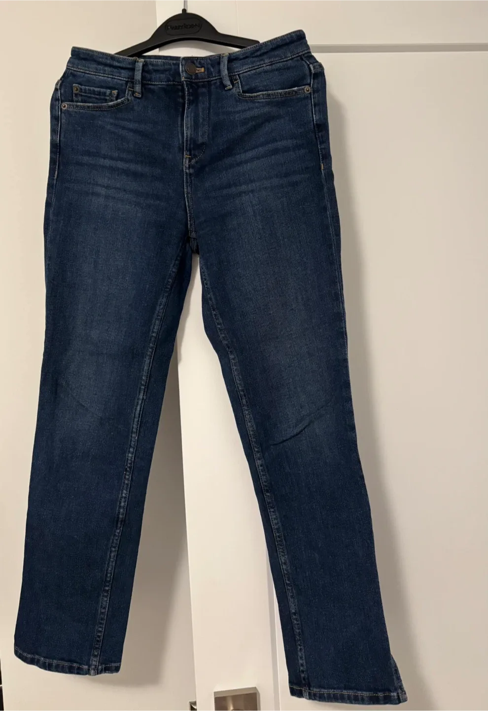 Massimo Dutti mid-rise women’s jeans, size 2 image indicator(5)