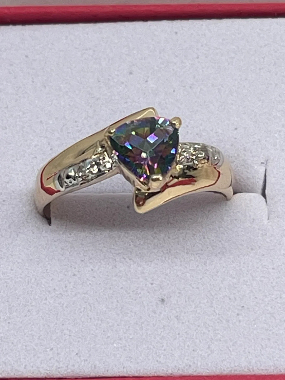 Assorted 10k solid gold authentic Gemstone and diamonds  Rings image indicator(7)