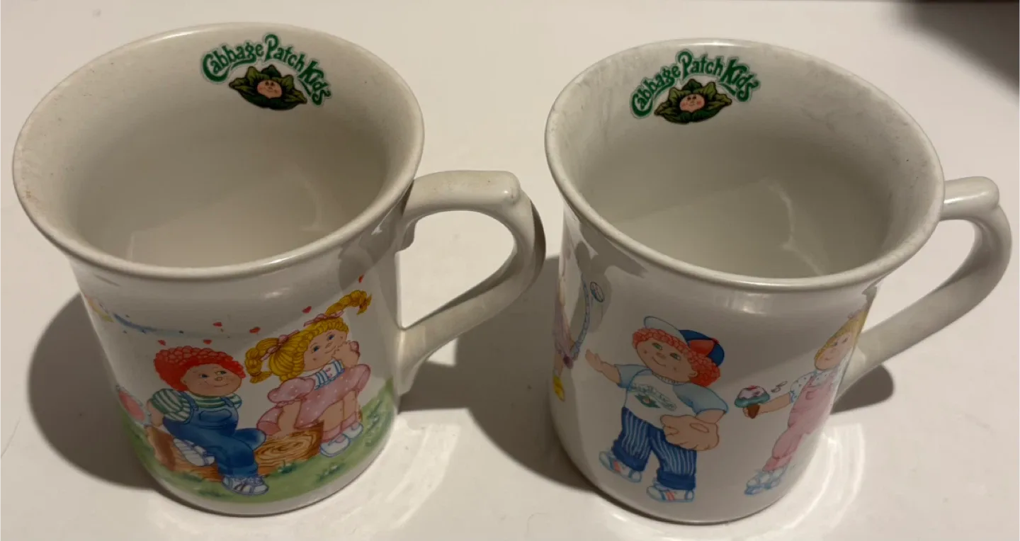 Pair of Cabbage Patch Kids 1984 Edition Mugs image indicator(3)