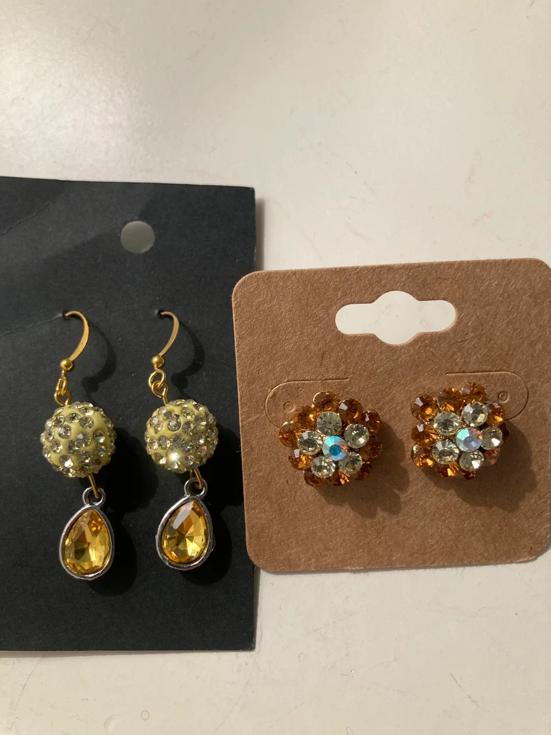 Earrings: Dangle & Stud thumbnail