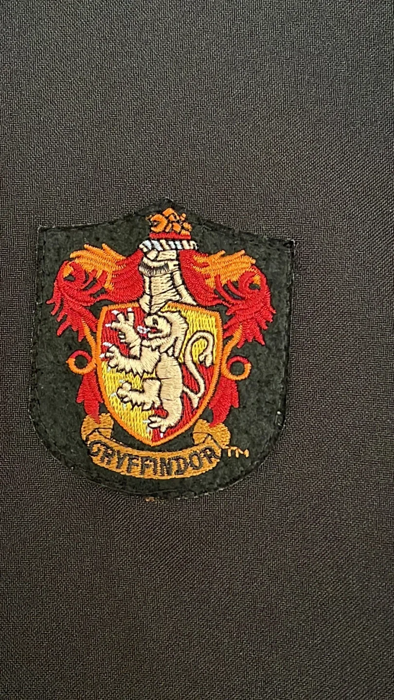 Harry Potter Deluxe Gryffindor Youth Robe - Size 3XS image indicator(3)