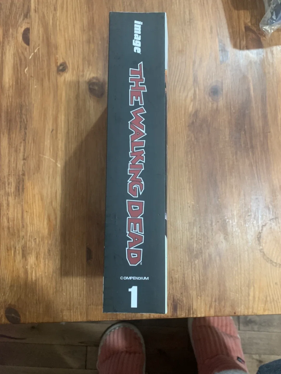 The Walking Dead Compendium One image indicator(2)