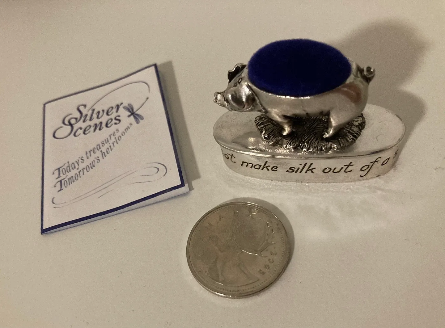 BNIB Silver Collectible Pincushion Storage image indicator(4)