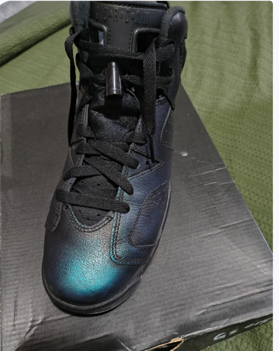 Air Jordan 6 Retro Black Iridescent - photo 2