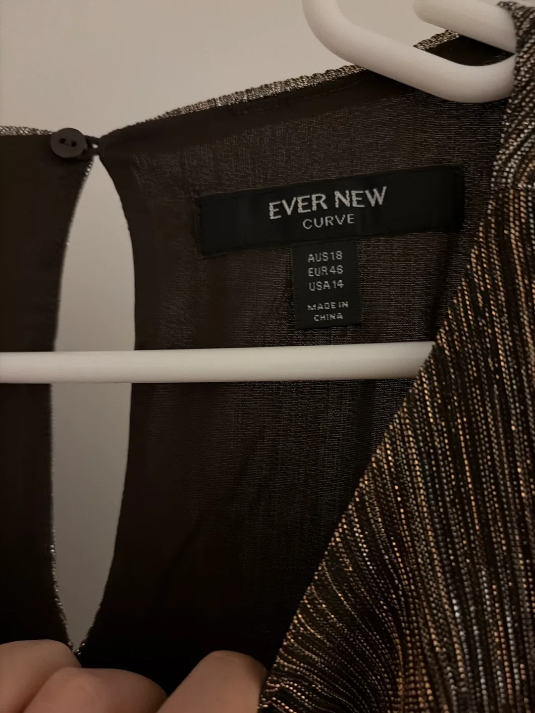 Ever New Curve Blouse - USA 14 image indicator(2)