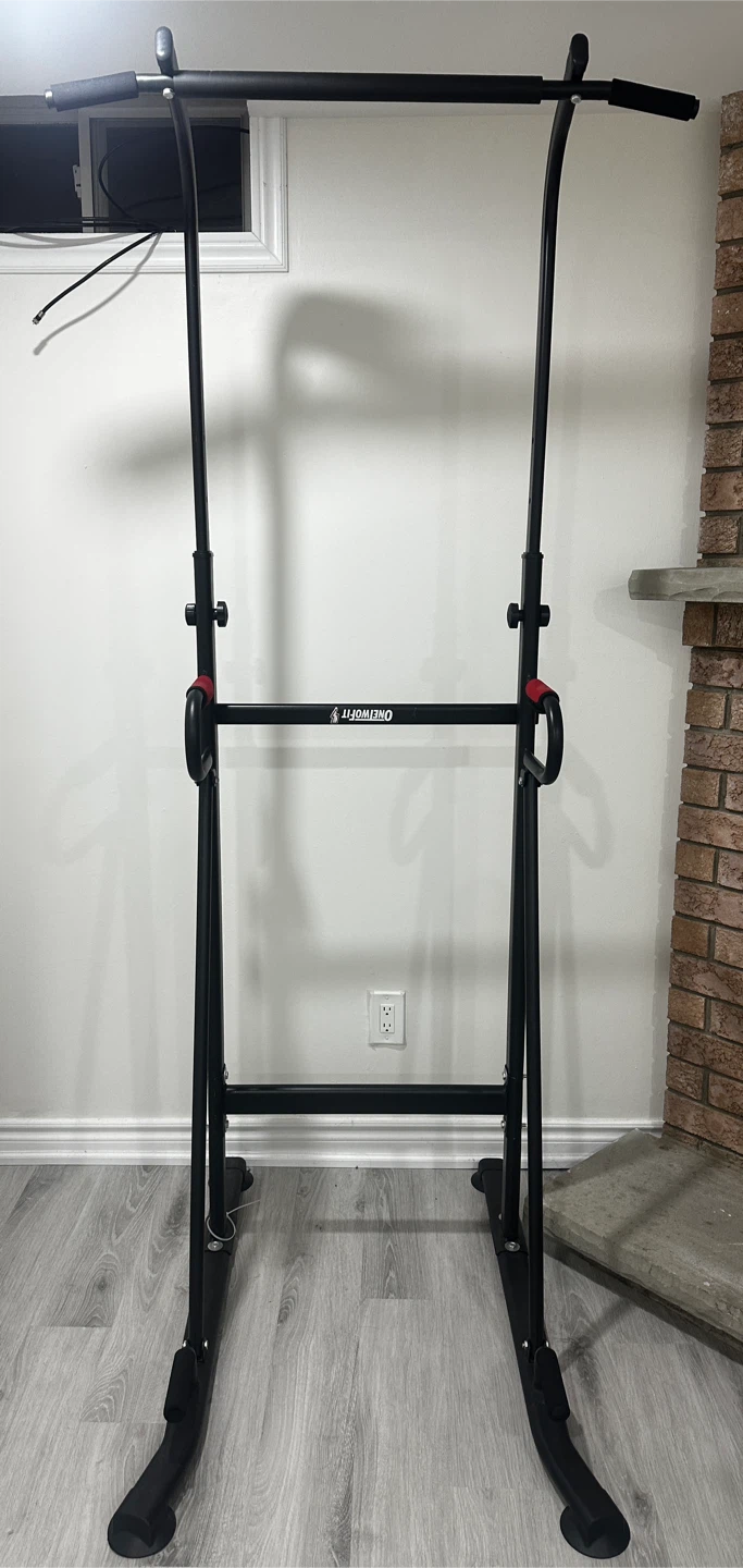 ONETWOFIT Pull Up Bar