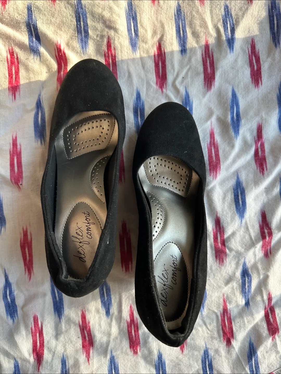 Dexflex Comfort Black Wedge Heel - Size 8 thumbnail