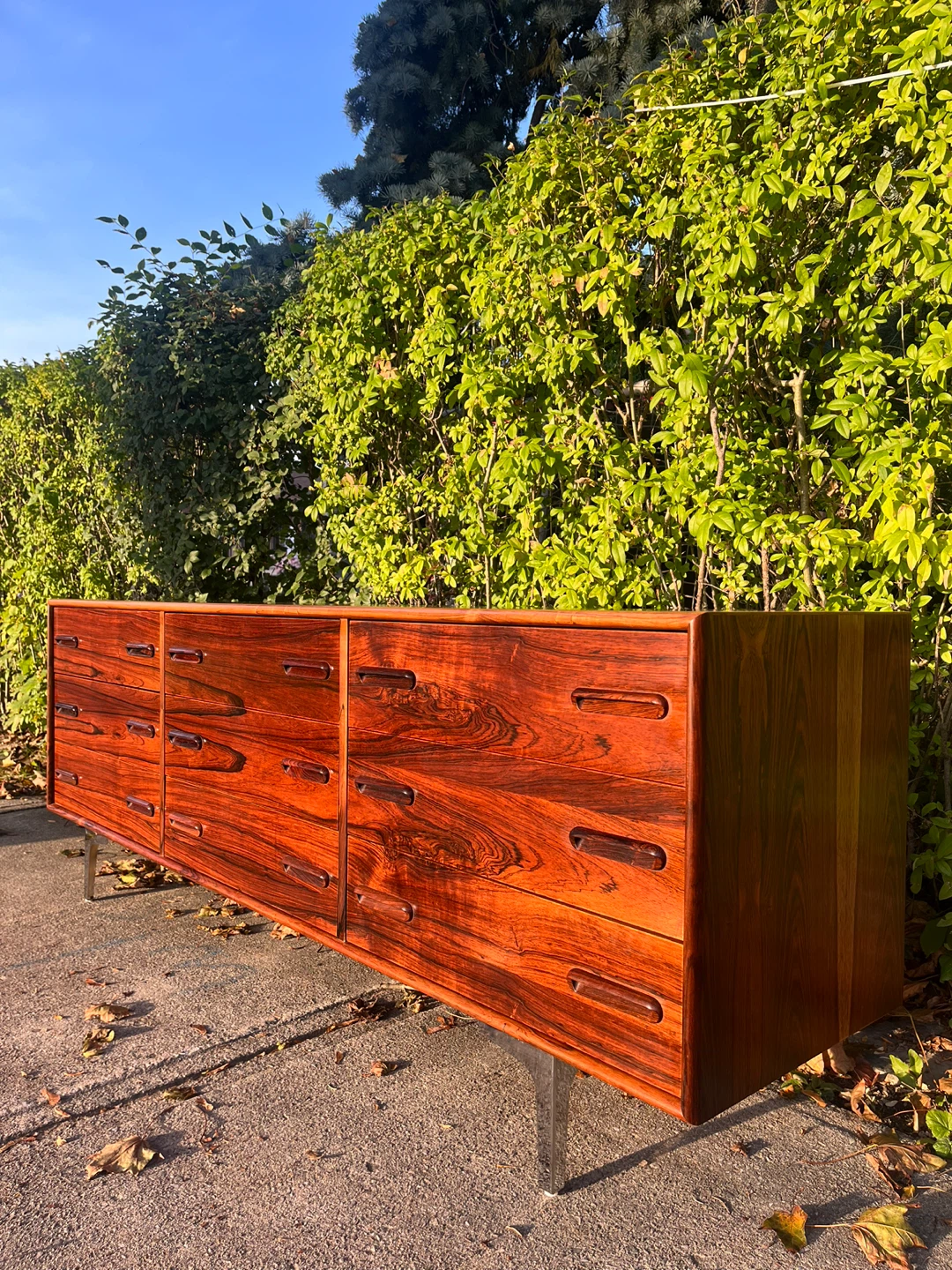 Vintage Rosewood Credenza, Lowboy Dresser - photo 5