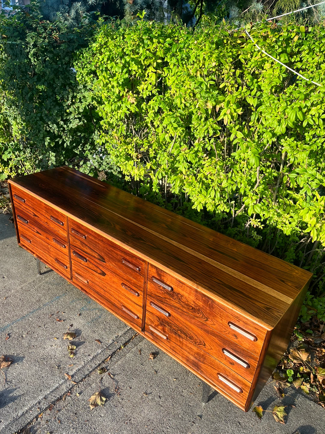 Vintage Rosewood Credenza, Lowboy Dresser - photo 3