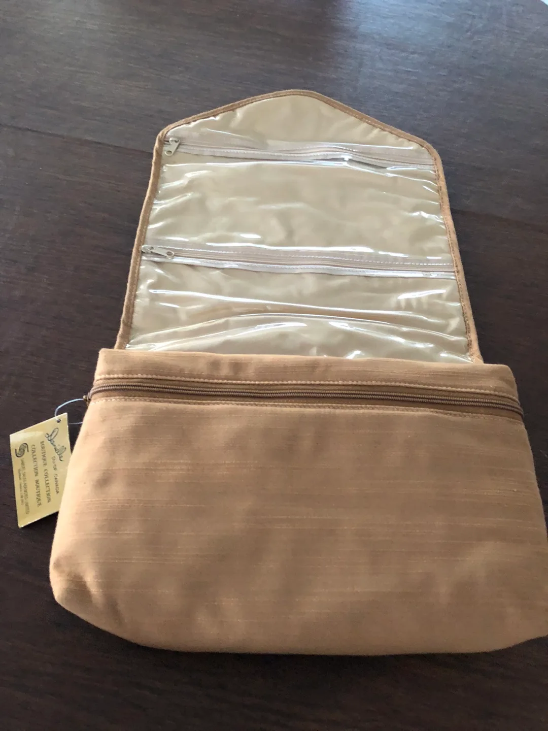 New with Tags Danielle Boutique Collection Hanging Organizer image indicator(2)