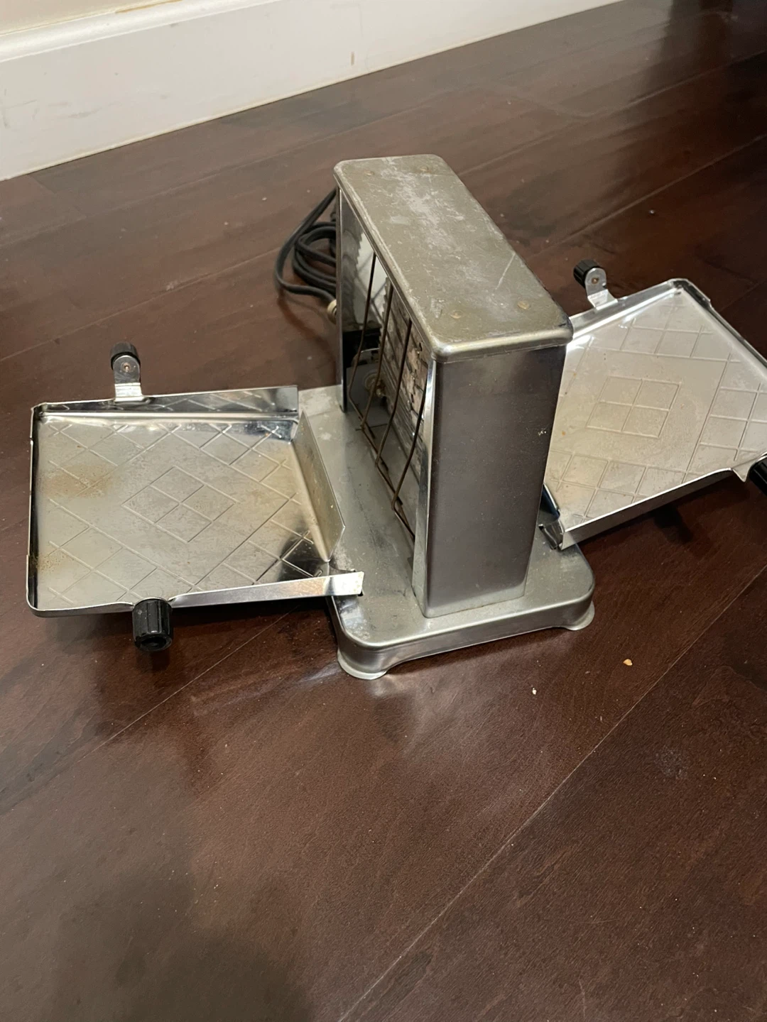 Vintage Toaster - photo 2