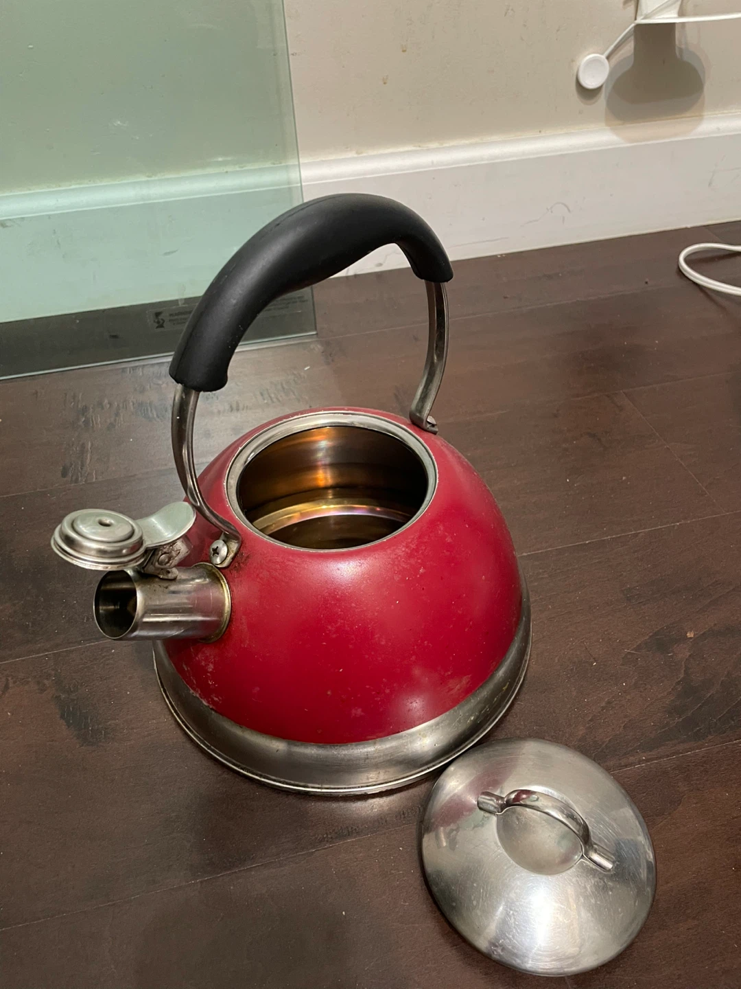 Red Tea Kettle - photo 2