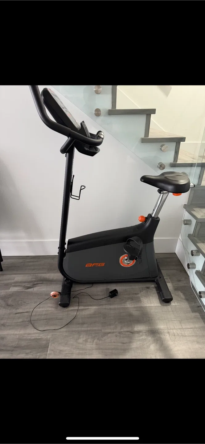 AFG 7.3 AU Upright Stationary Bike image indicator(2)