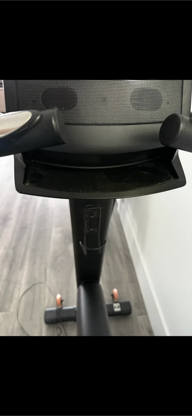 AFG 7.3 AU Upright Stationary Bike image indicator(5)