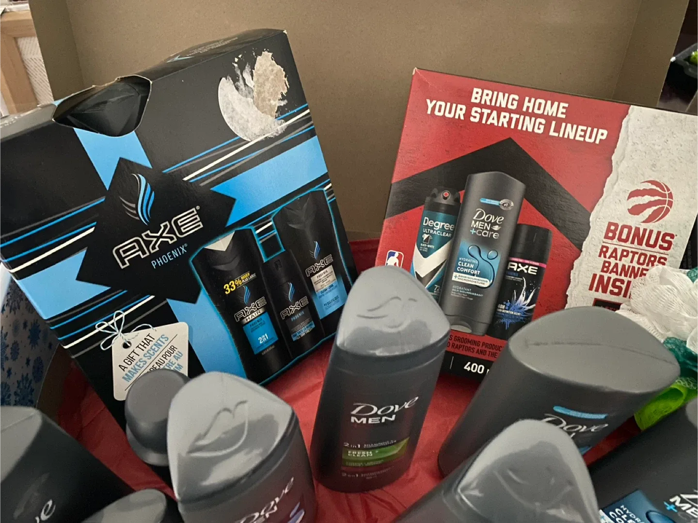 Dove Men+Care & Old spices soaps image indicator(2)