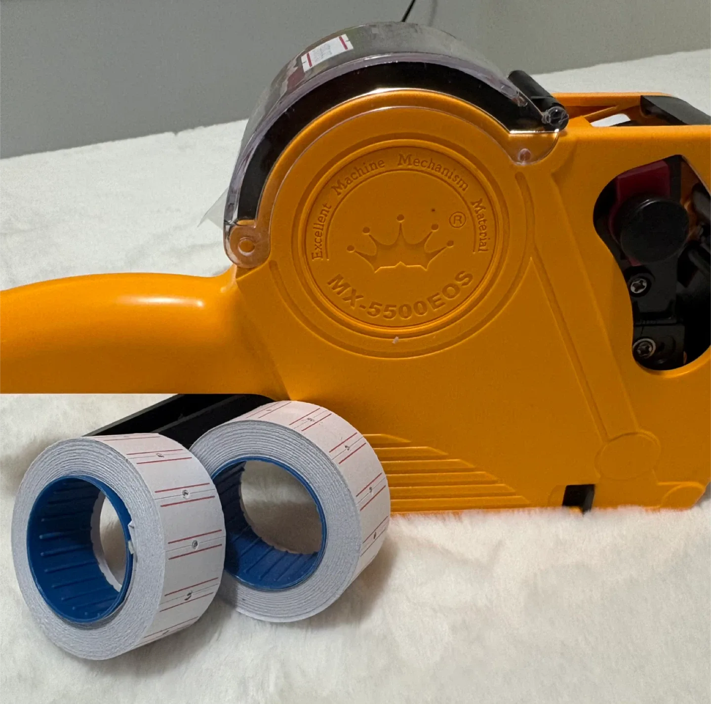 Pricing Gun & Stickers image indicator(2)