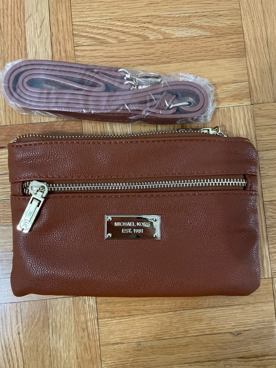 Small Brown Leather Crossbody Bag thumbnail