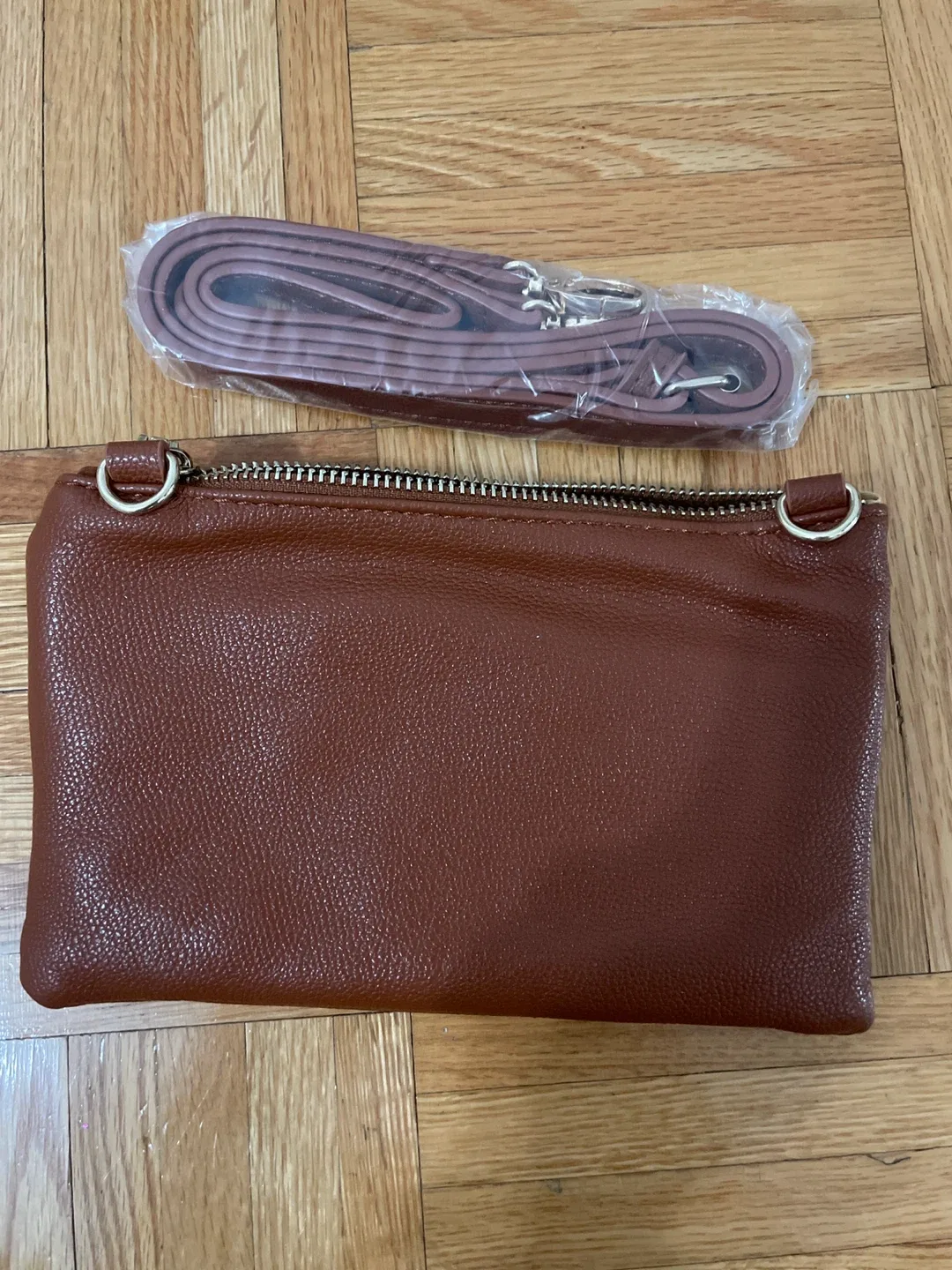 Small Brown Leather Crossbody Bag image indicator(2)