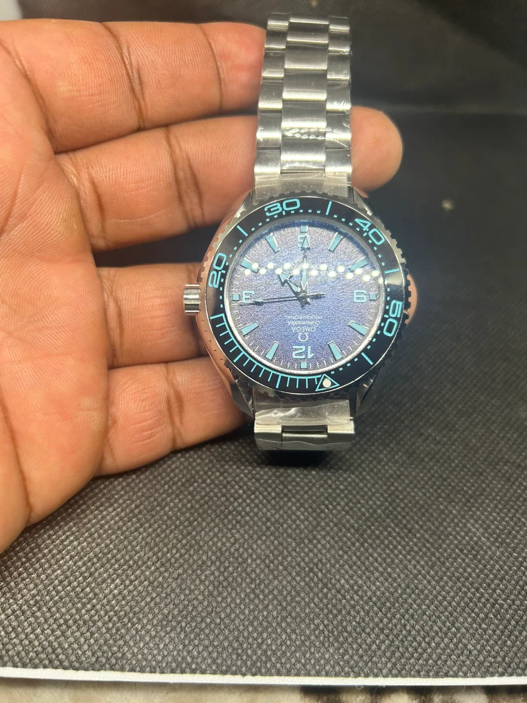 Omega Seamaster Planet Ocean 6000M image indicator(2)