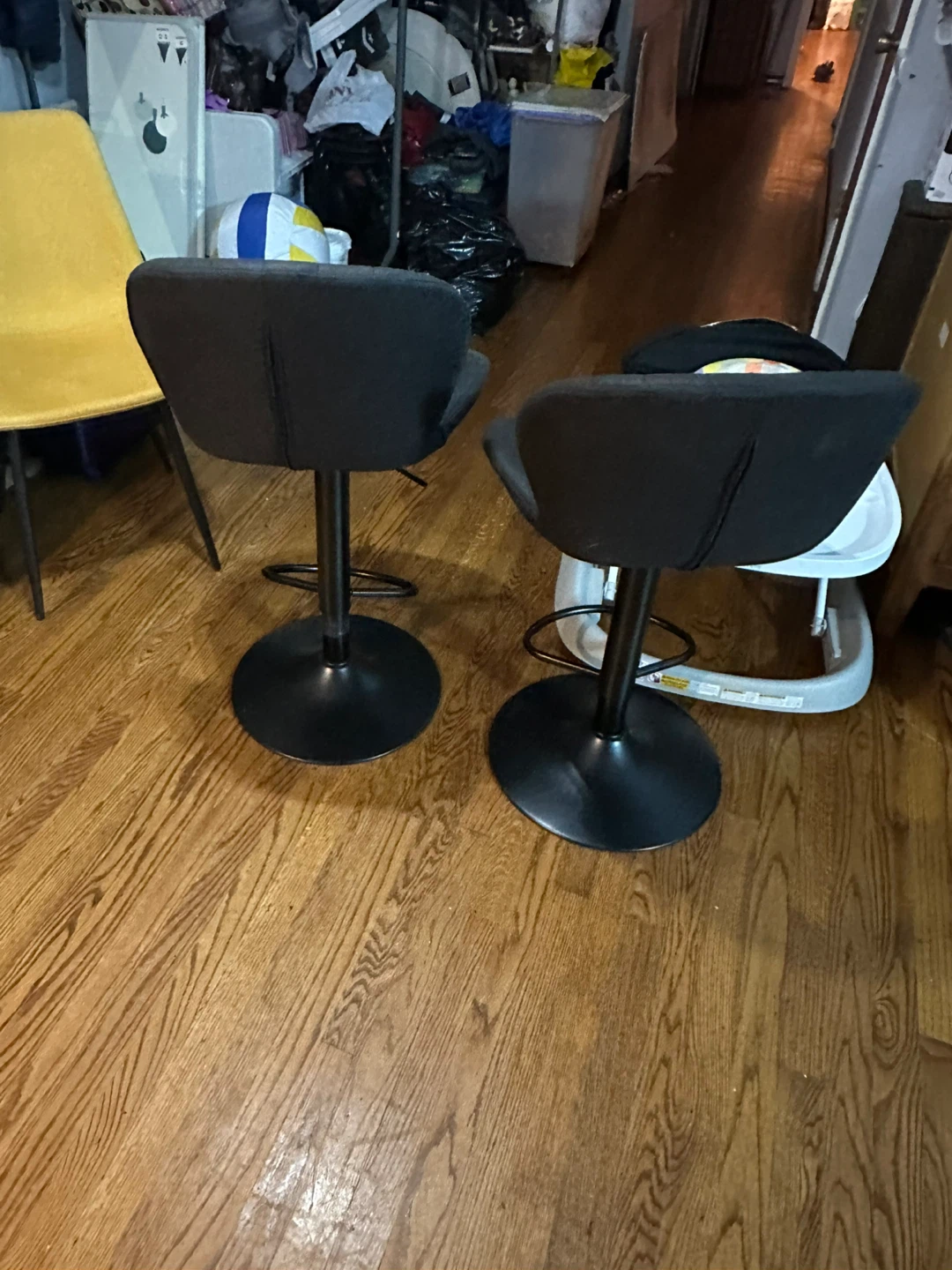 Set of 2 Black Swivel Bar Stools - photo 2