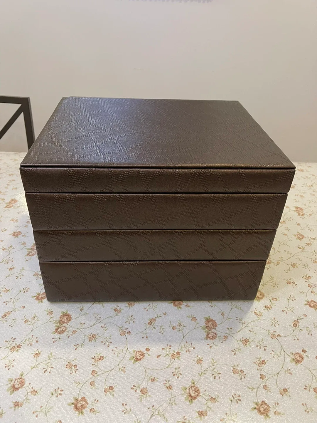 Stackable Jewellery Tray Set