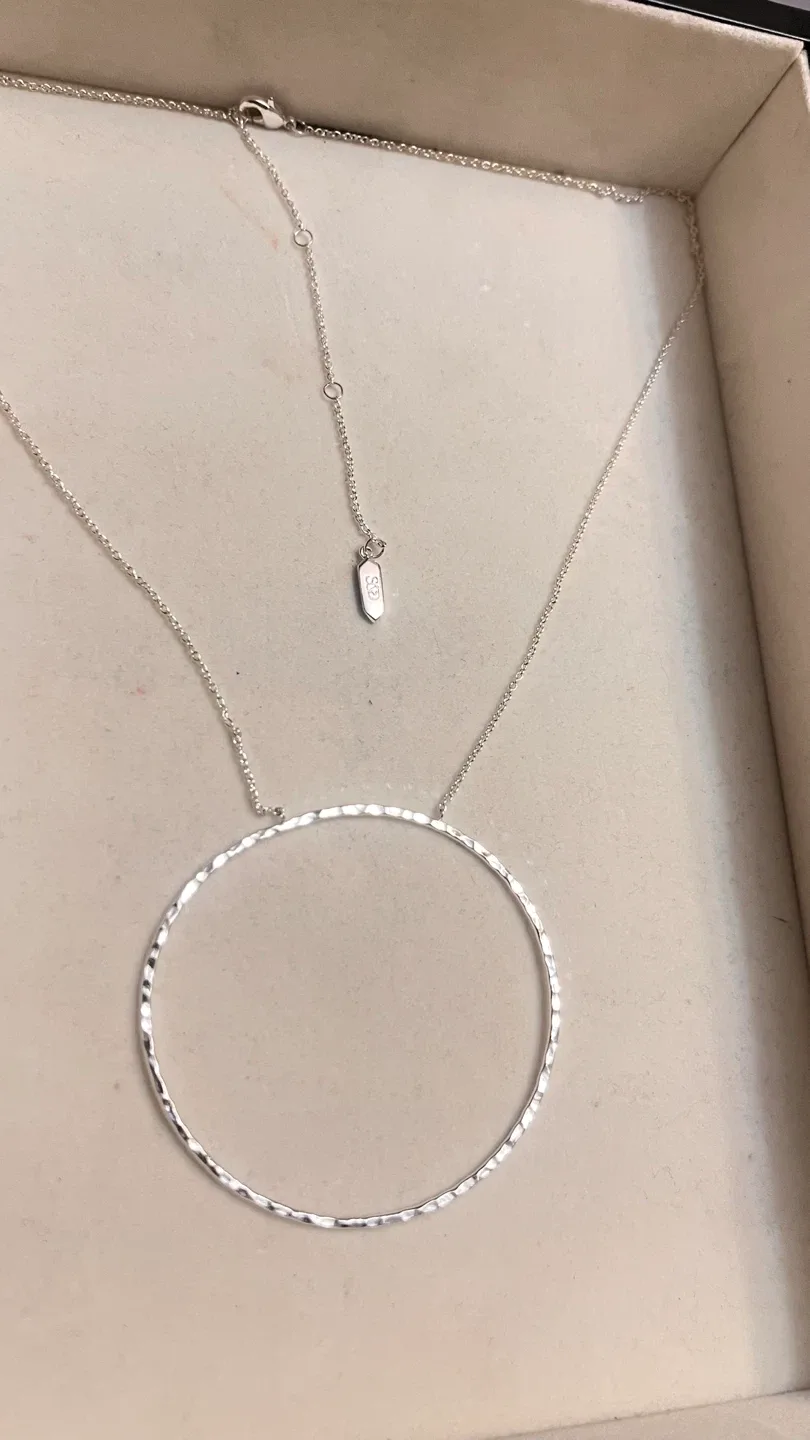 Kendra Scott Silver Elisa Circle Pendant Necklace image indicator(2)