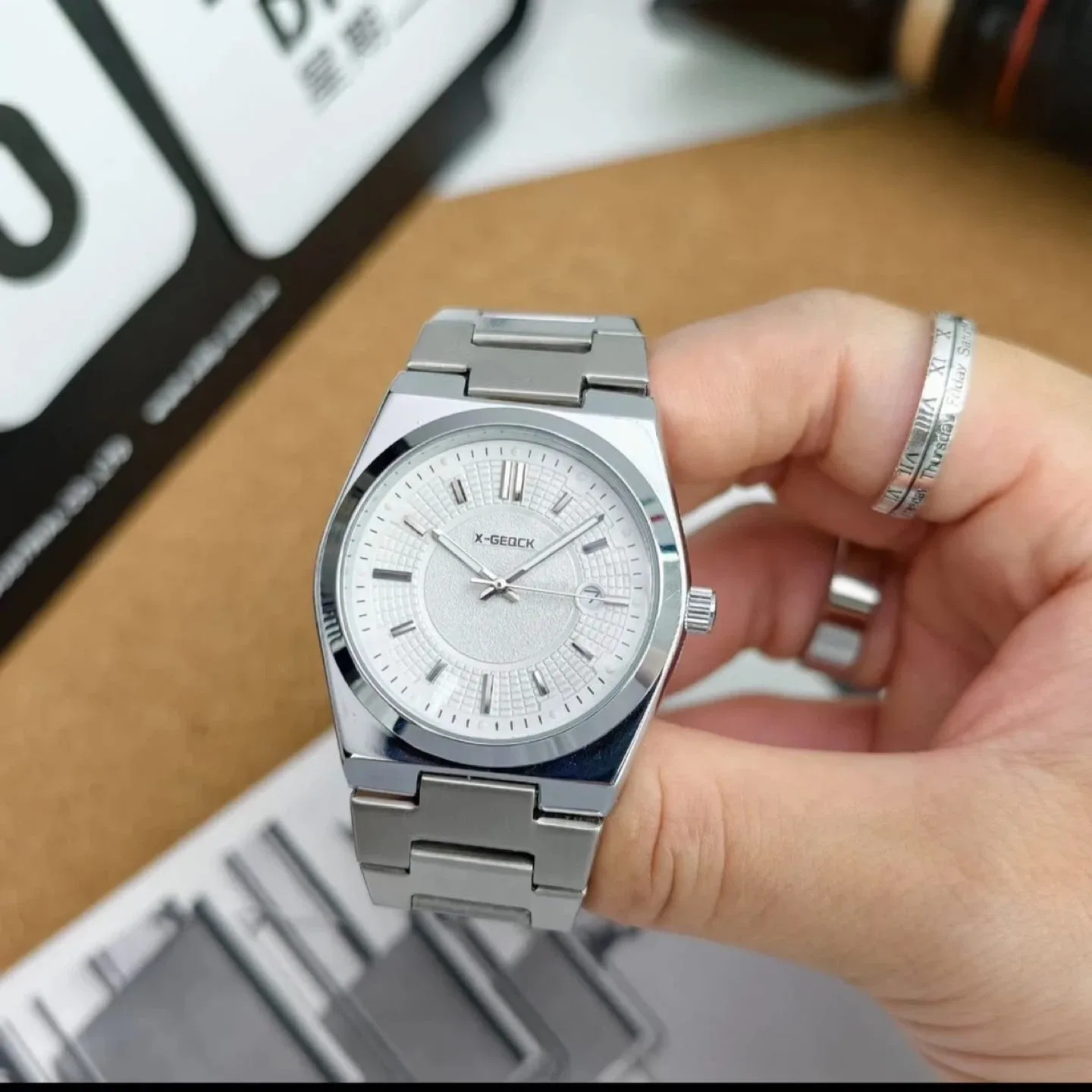 MSTIANQ Stainless Steel Waterproof Watch image indicator(8)