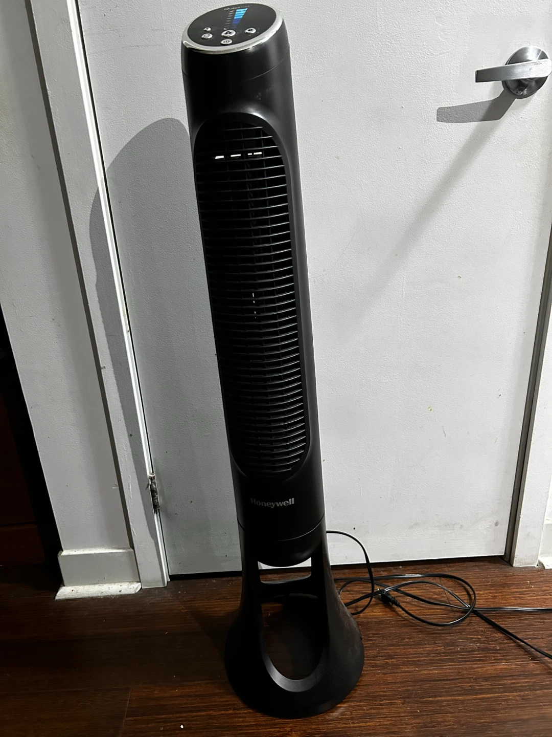 Honeywell Black Tower Fan