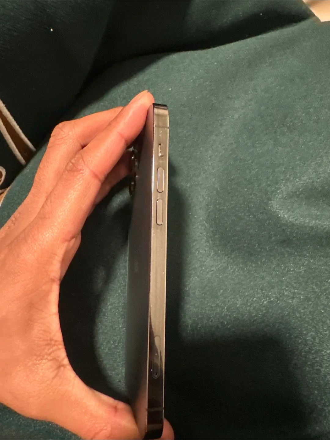 iPhone 12 Pro Max - Great Condition! image indicator(3)