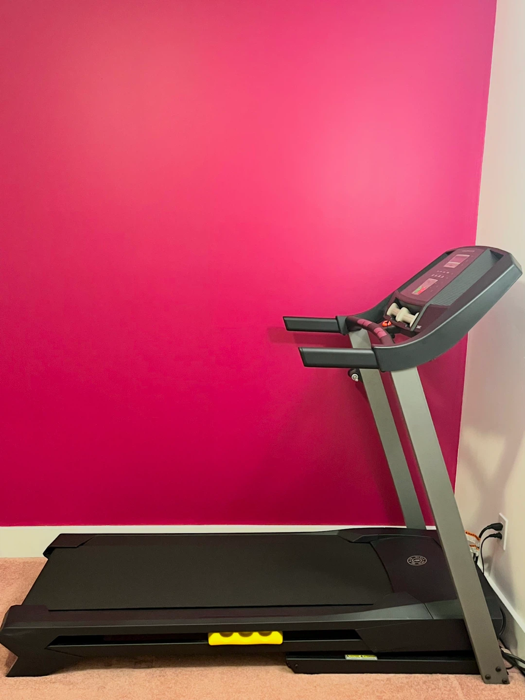 FREE Gold’s Gym Treadmill (Great Condition) - photo 2