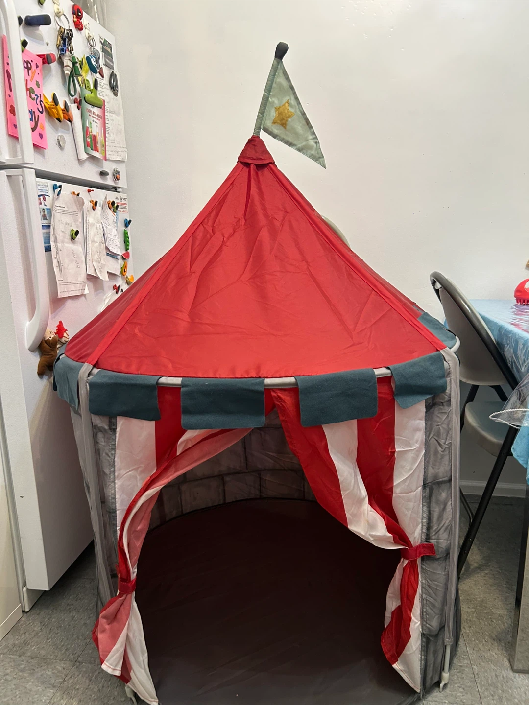Kids Red Castle Play Tent