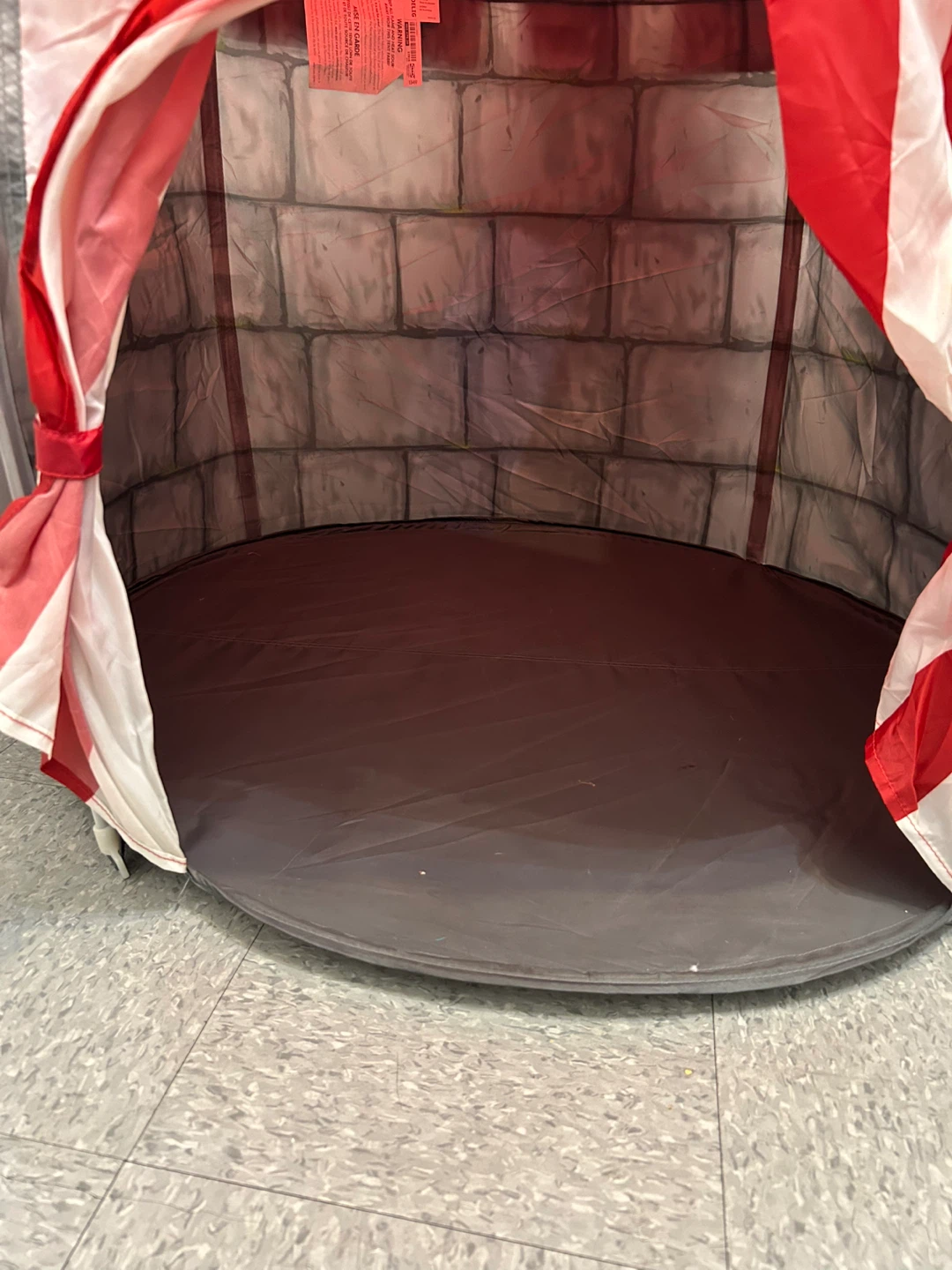 Kids Red Castle Play Tent - photo 3