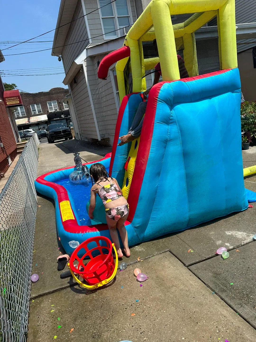 Inflatable Water Slide with Blower image indicator(5)