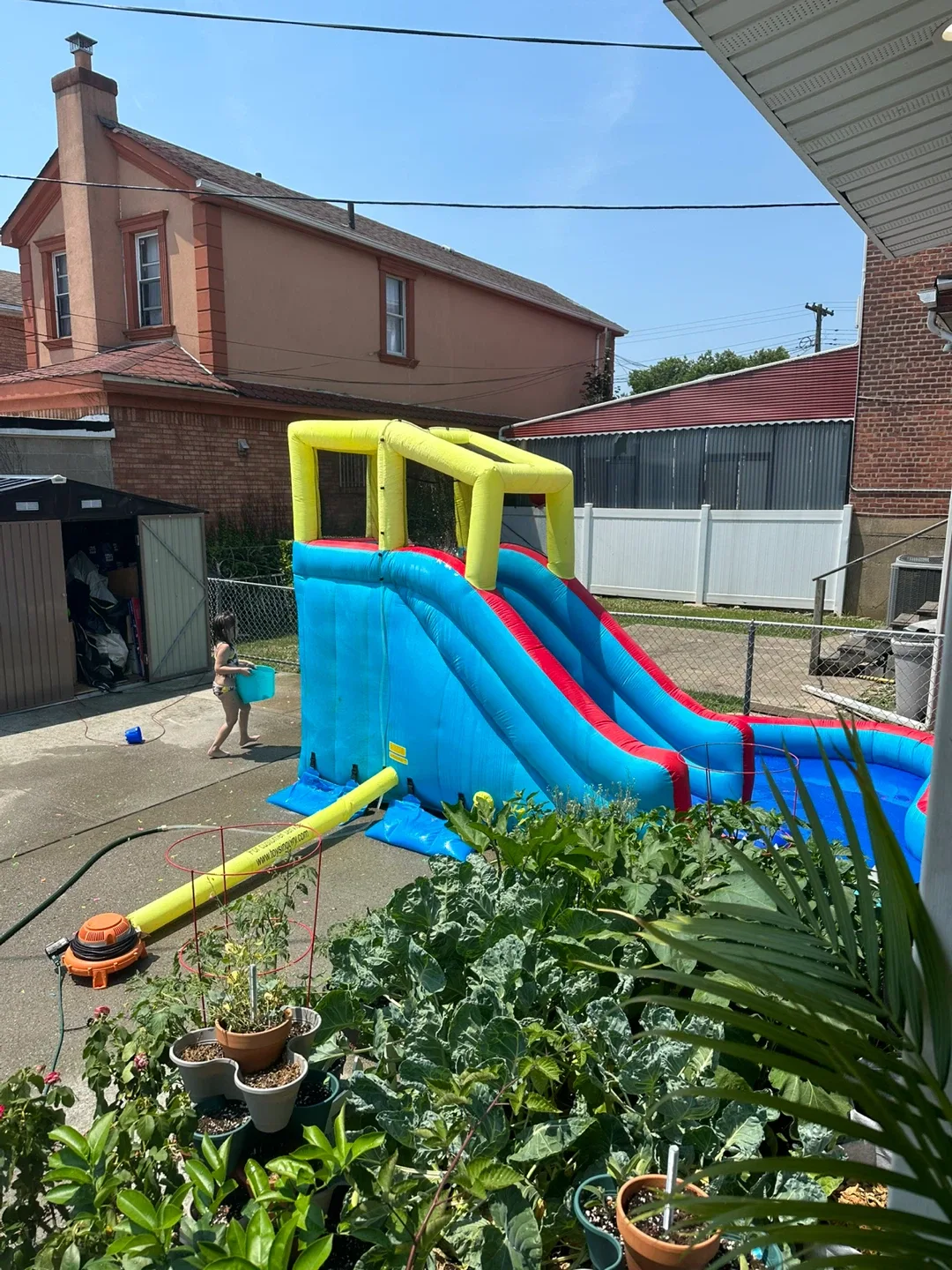 Inflatable Water Slide with Blower image indicator(2)