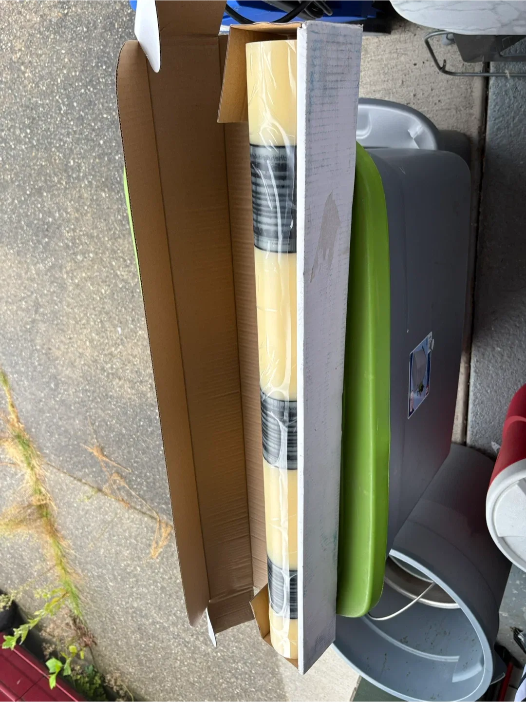 Reverse Wound Self-Adhering Collision Wrap Film - New image indicator(3)