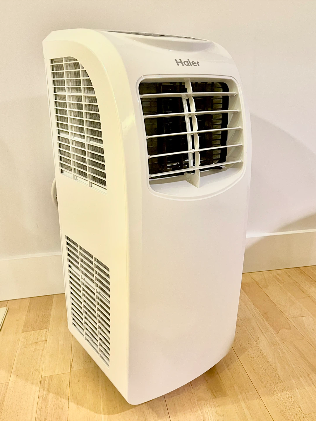 FREE Portable AC Unit (Great Condition) - photo 2
