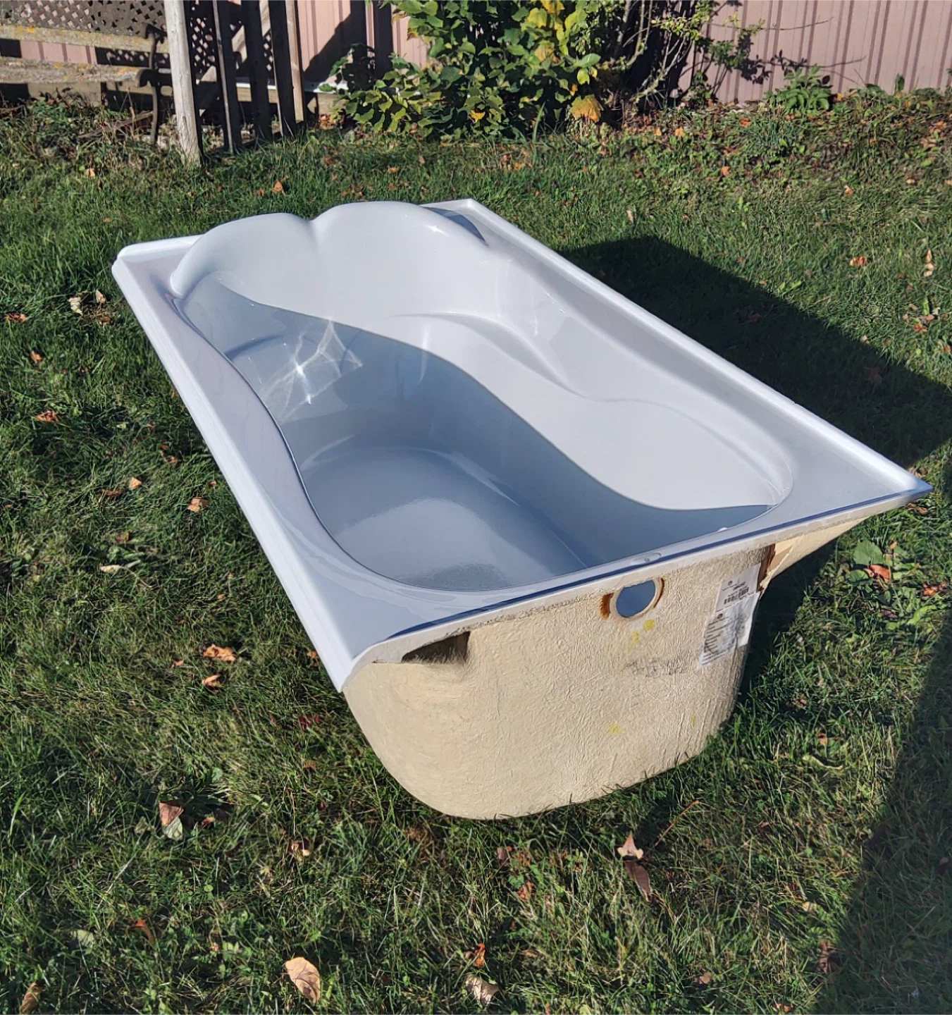 30x60 drop-in Bathtub - Great Condition!