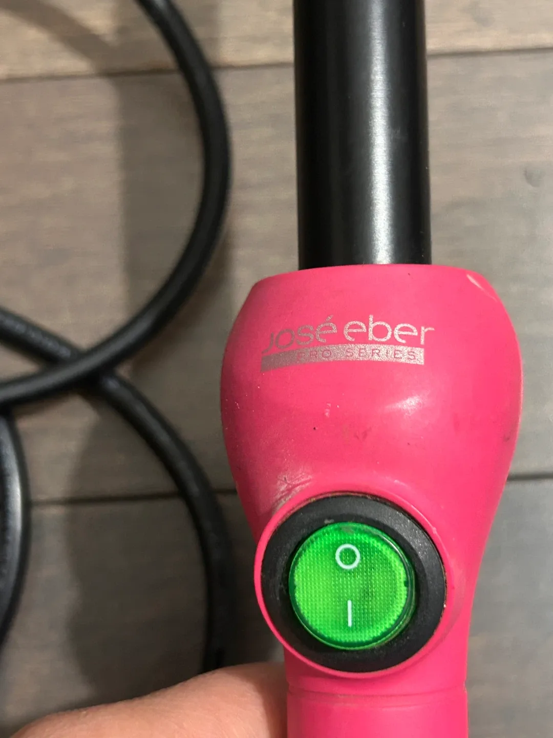 José Eber Pro Series Curling Iron image indicator(2)