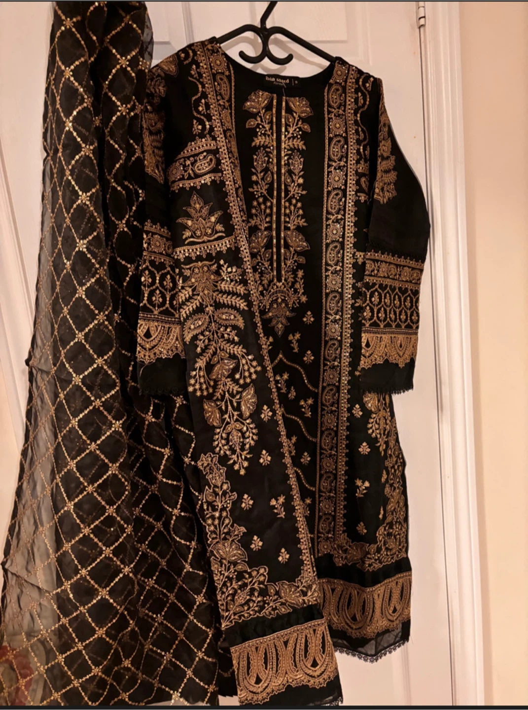 Ladies Black & Gold Embroidered Suit - photo 2