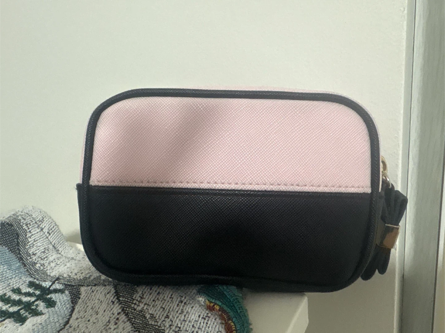 Ted Baker London Black/Pink Cosmetic Bag - photo 3