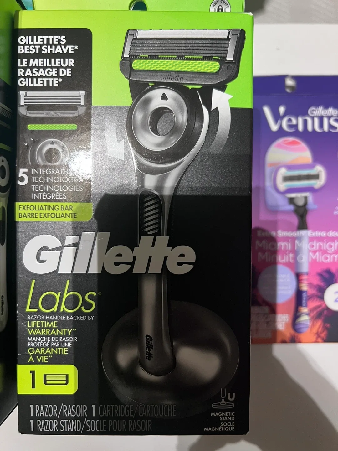 Gillette Razors image indicator(5)