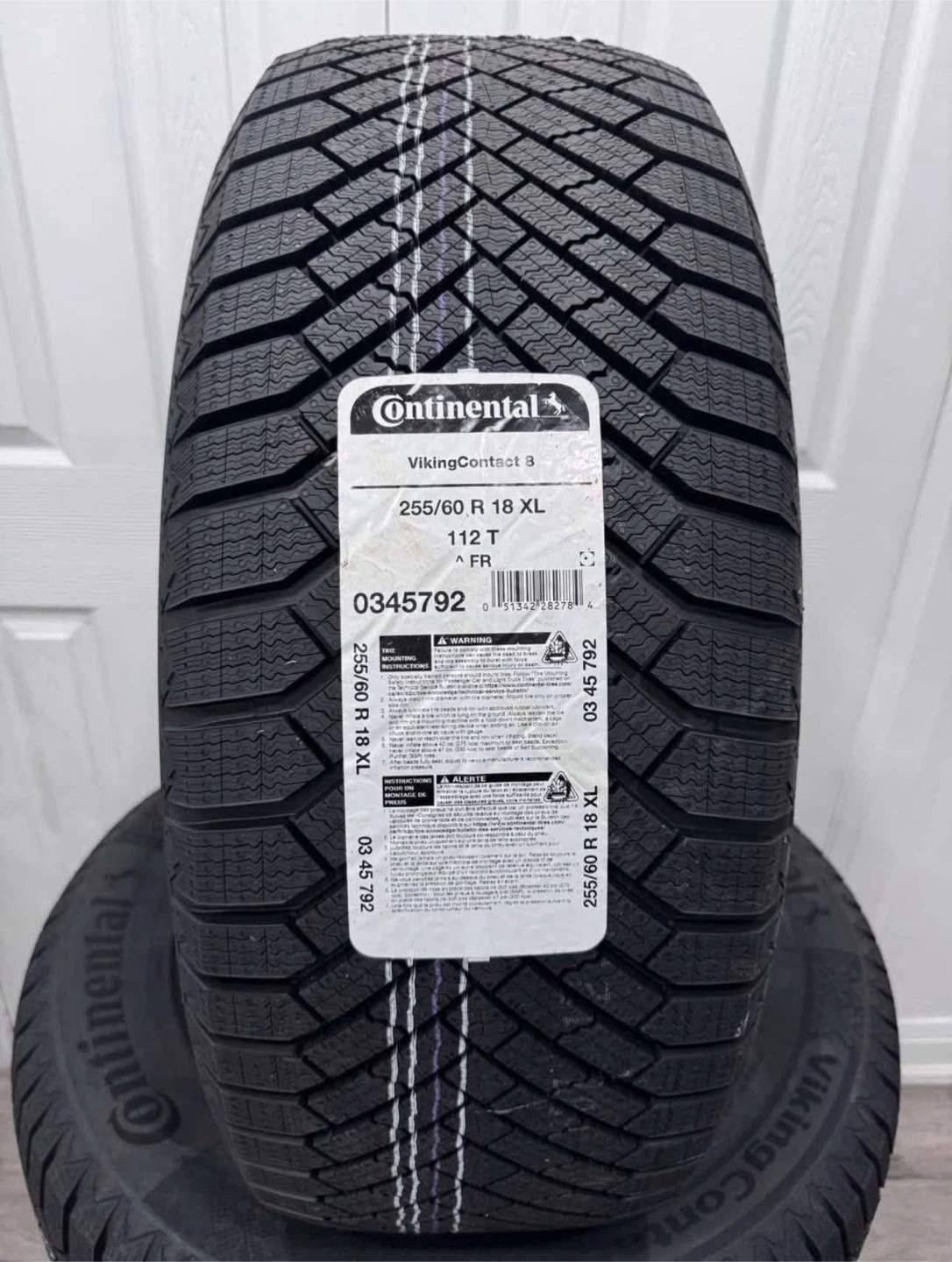 Continental VikingContact 6 Winter Tires 255/60R18 XL