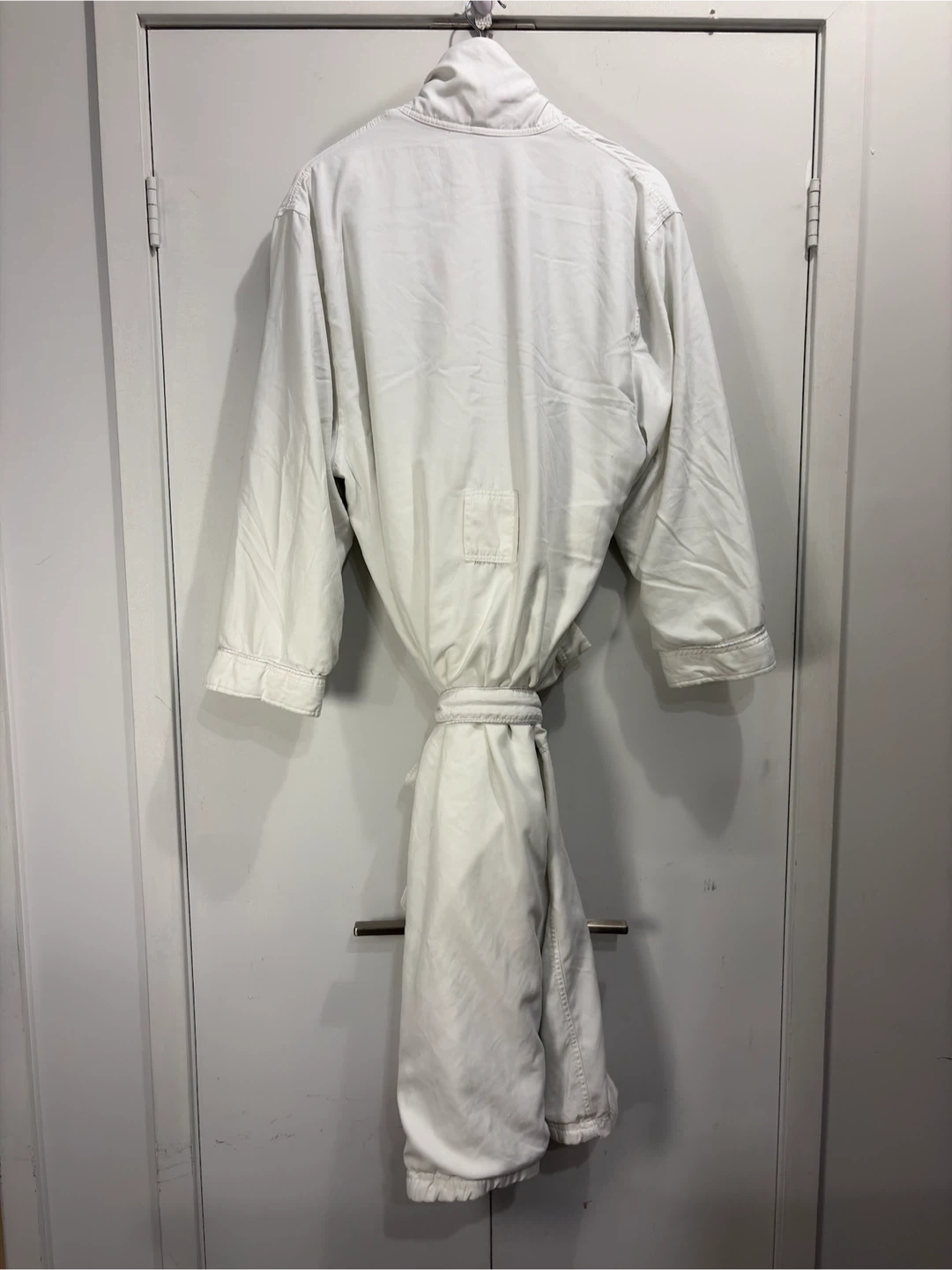 One King West Hotel Robe - photo 3