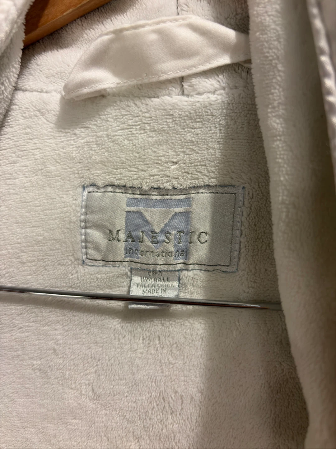 One King West Hotel Robe - photo 2