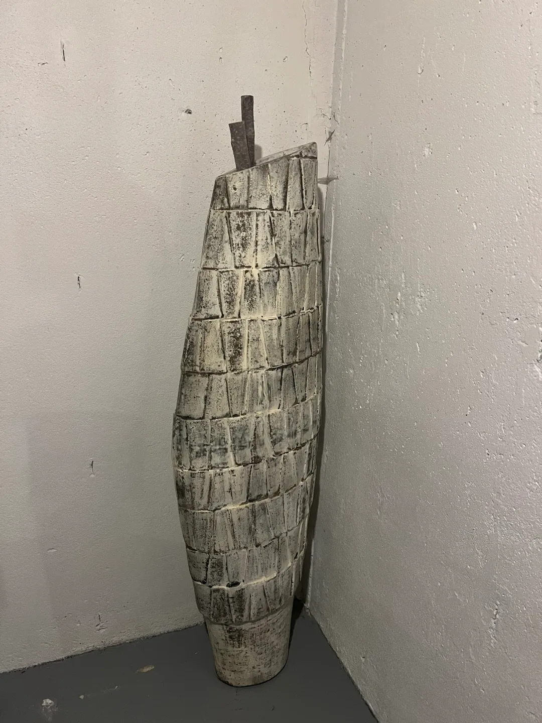 Unique Decorative Vase image indicator(2)