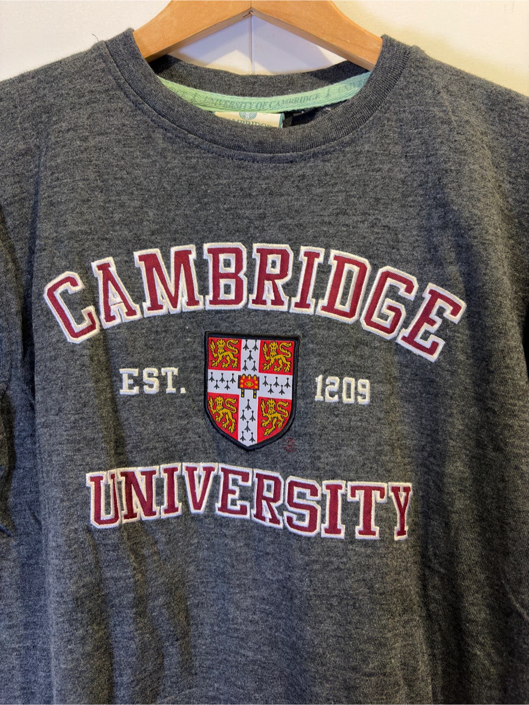 Official Cambridge University T-Shirt - photo 4