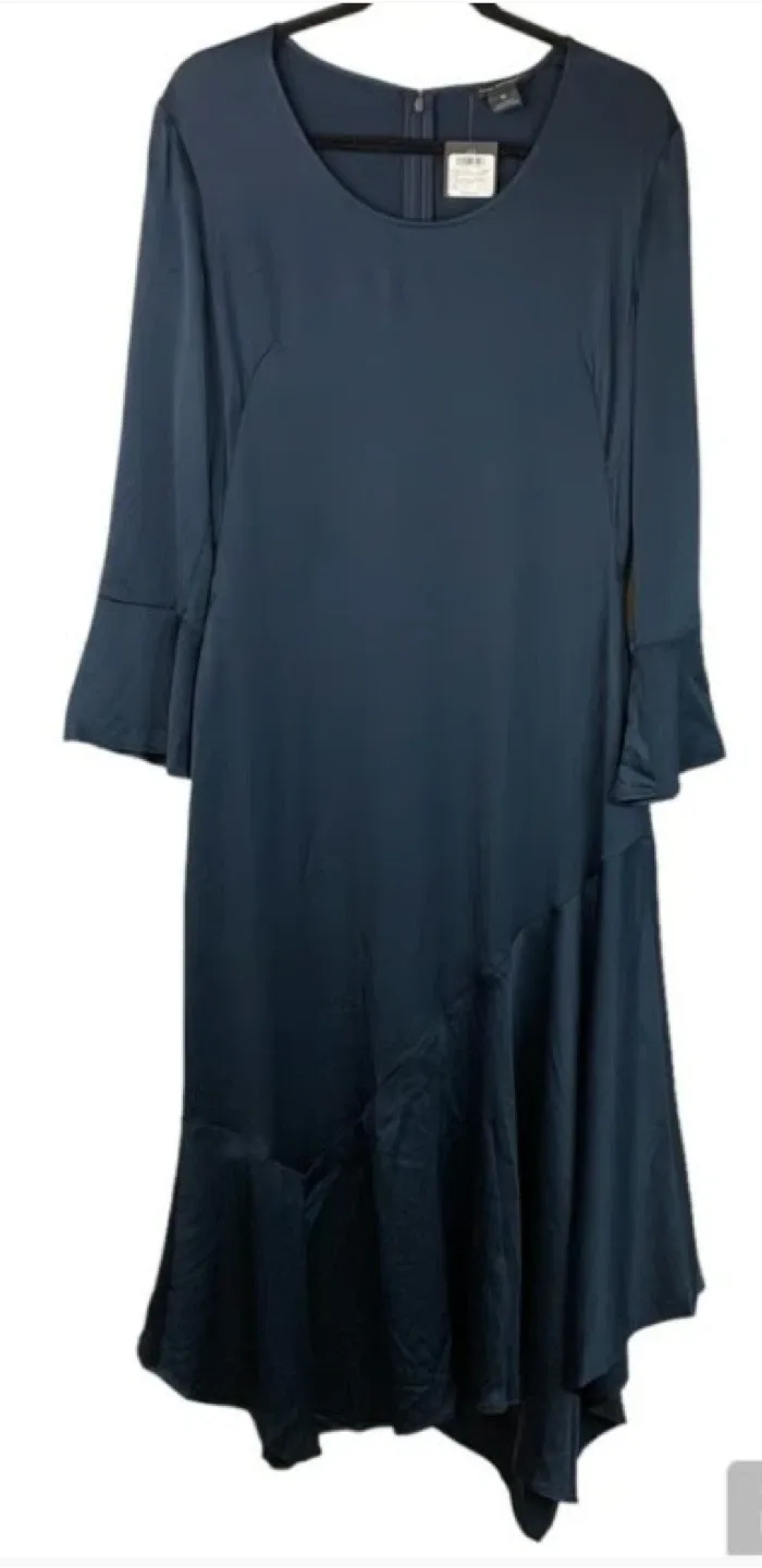 Club Monaco Flounce Long Sleeved Robe Dress image indicator(3)