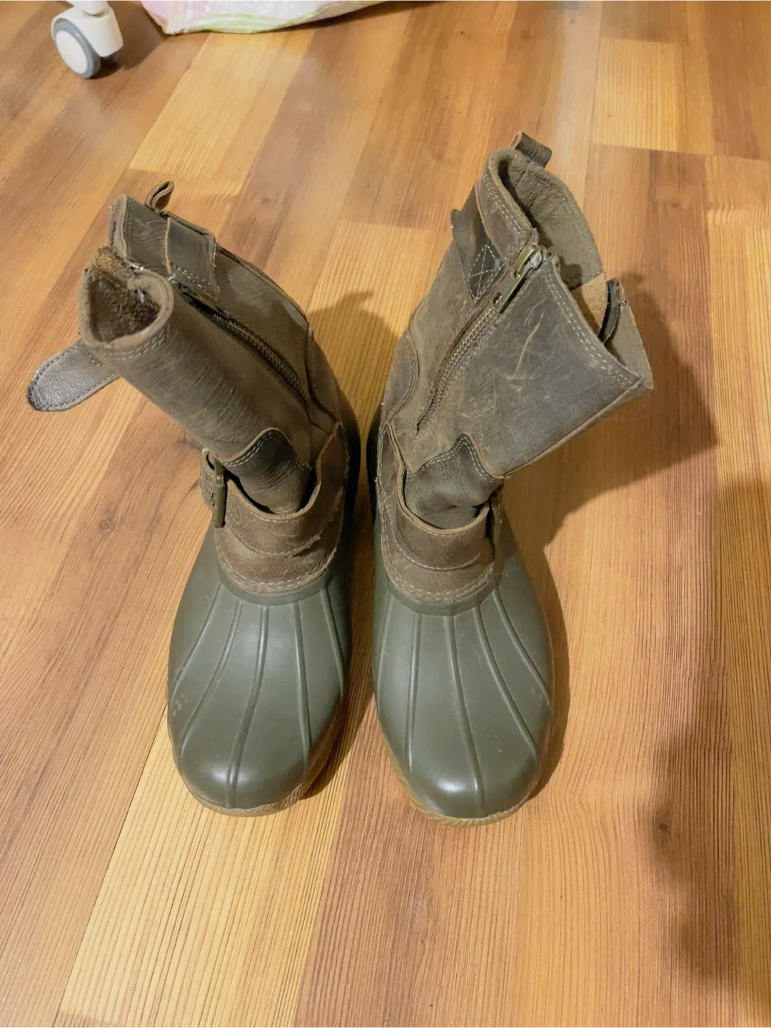 Sperry Waterproof Rubber Boot - Women's Size 6M image indicator(2)