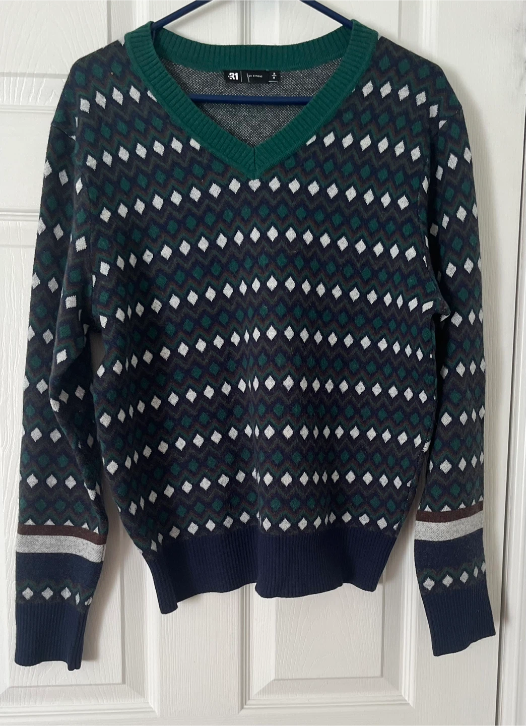 Par Simons 31 Argyle Sweater - Size medium